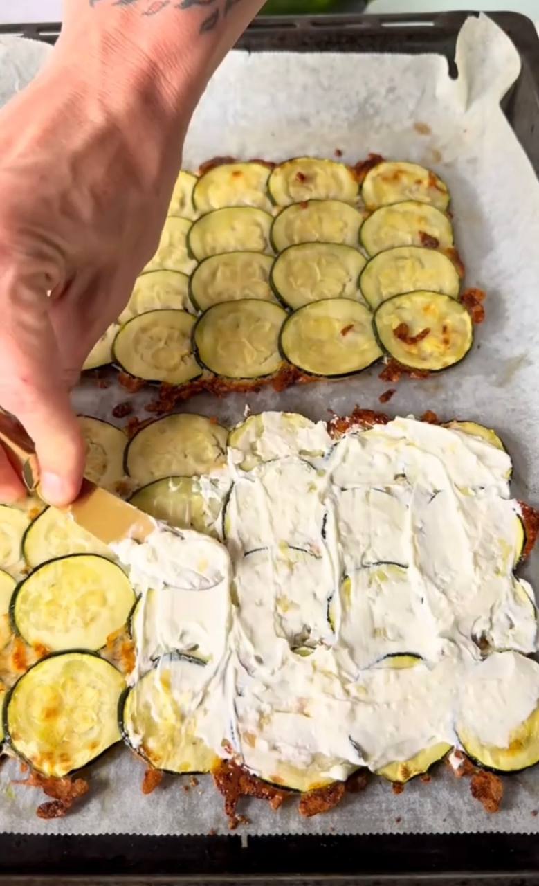 Смачний сендвіч з кабачків, який стане вашим улюбленим: готується дуже легко